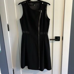 WHBM Black Zipper Front Sheath NWOT